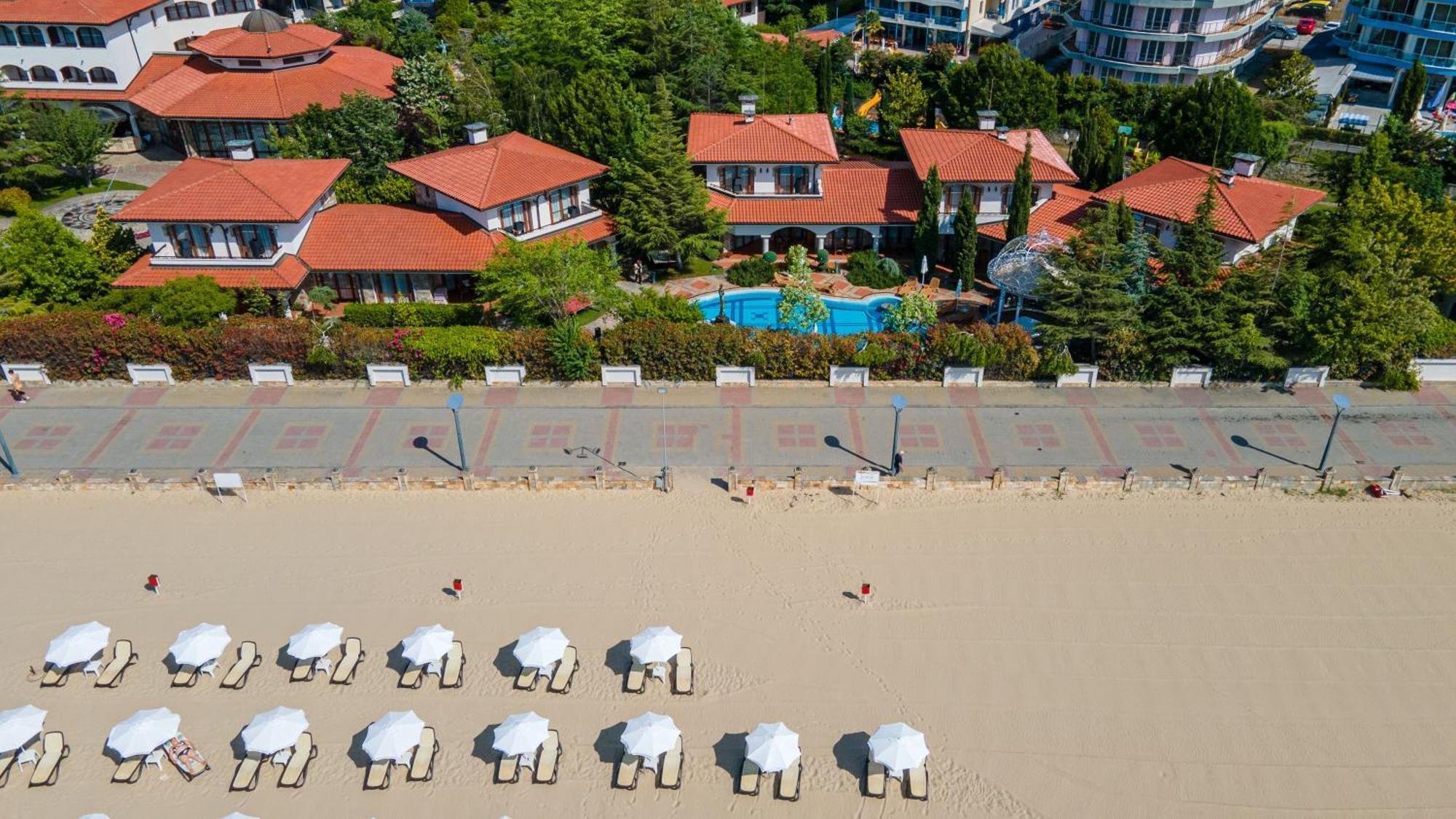 Helena Vip Villas And Suites Pantai Sunny Luaran gambar