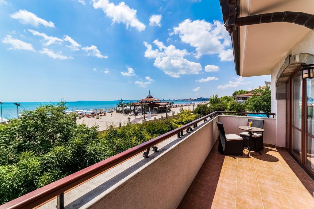 Helena Vip Villas And Suites Pantai Sunny Luaran gambar