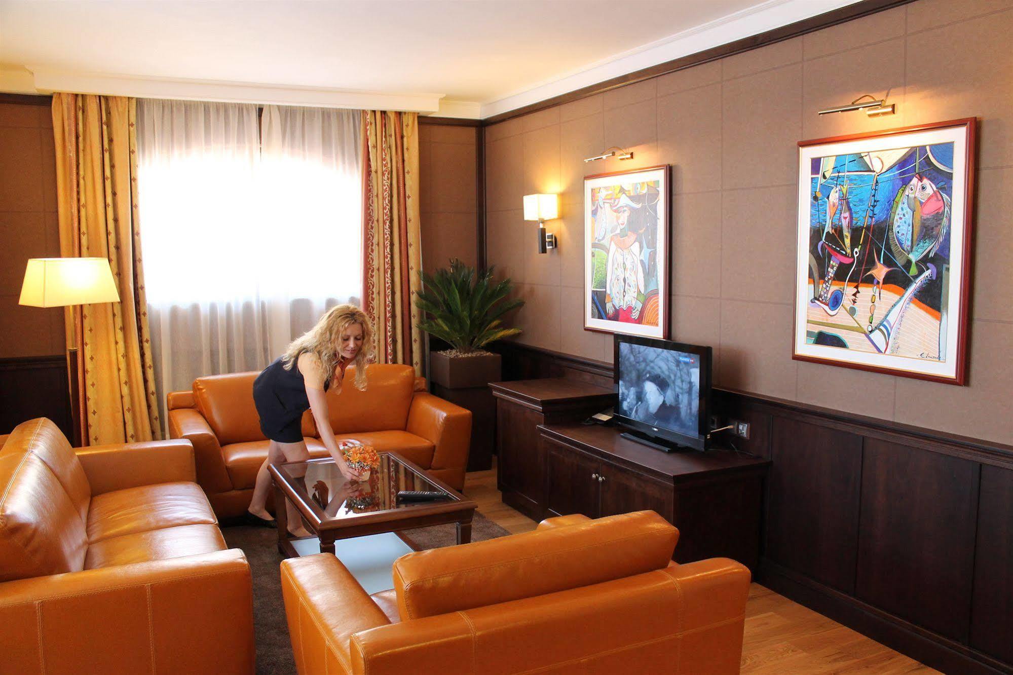 Helena Vip Villas And Suites Pantai Sunny Luaran gambar